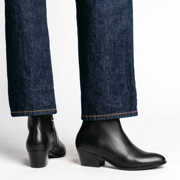 Downtown | Black
