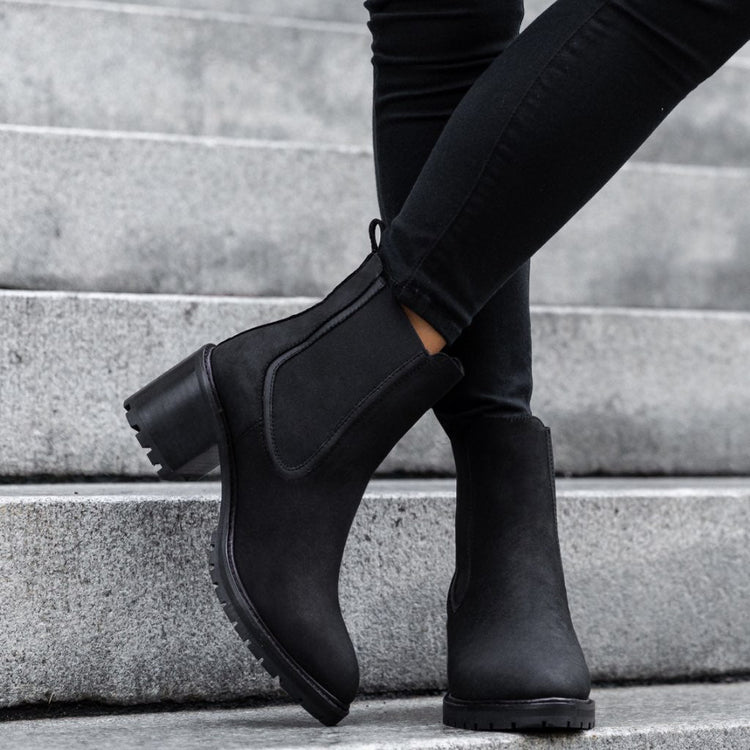 Knockout | Black Matte